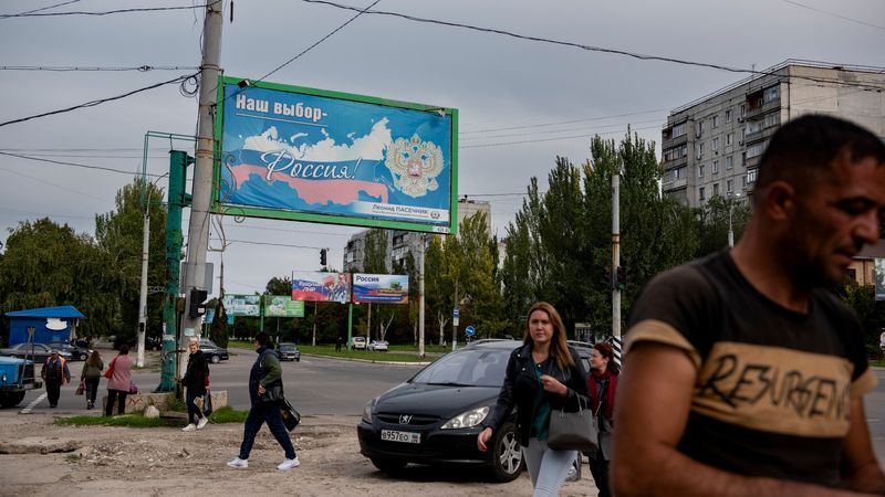 Vor Scheinreferendum in Luhansk